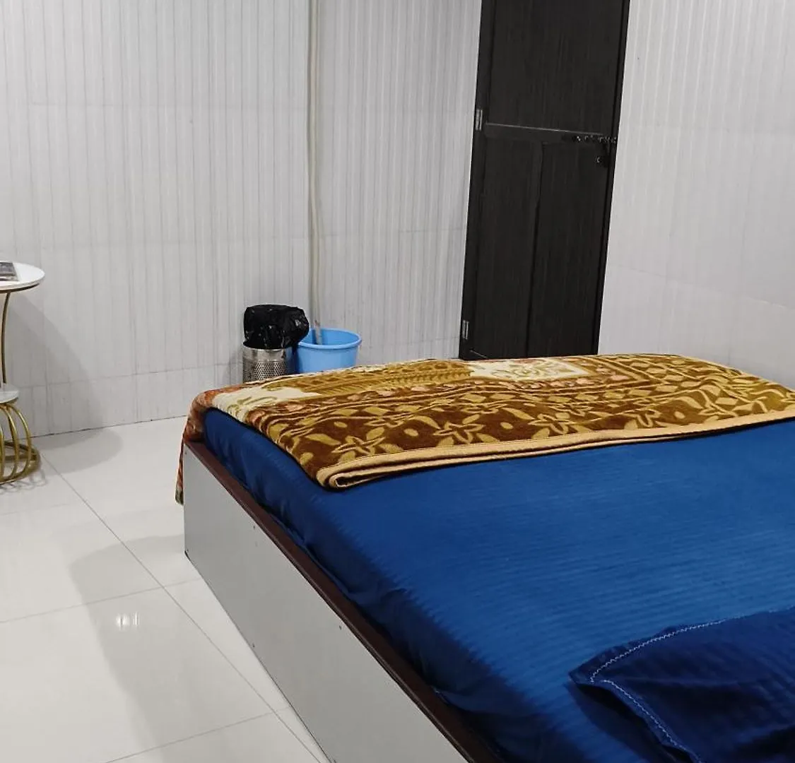 Golden Residency Guest House Varanasi 0*,  India