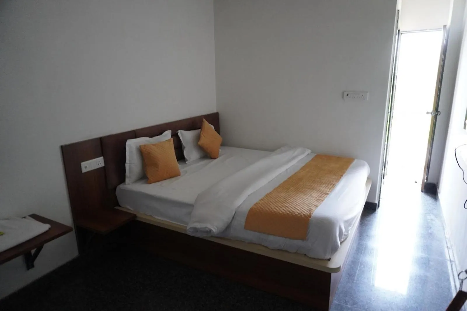 Golden Residency Guest House Varanasi